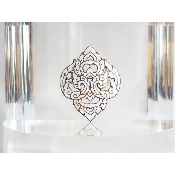 Siam Made Cloissone Gold Toned White Enamel Ornate Vintage Cutout Brooch Lapel - Picture 4 of 9